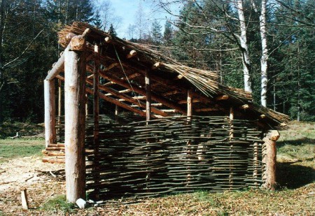 archeopark-prasily - pristresek-3-drevnik